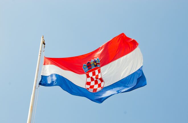 Президент Хорватии назвал санкции против России «глупостью»