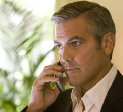 Джордж Клуни продаёт свой особняк на озере Комо