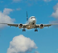 Пилоты авиакомпании UTair предотвратили катастрофу в аэропорту Внуково